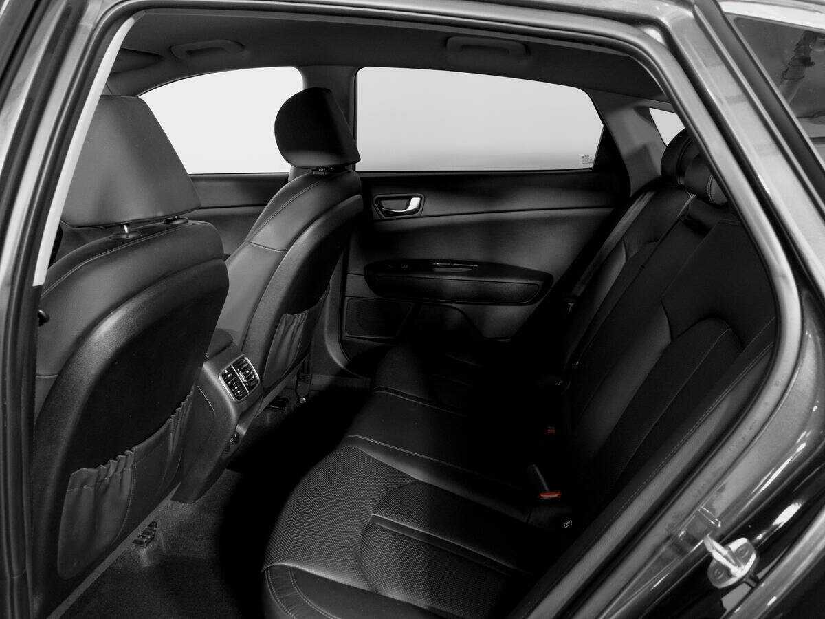 Б/У Киа Оптима 2019 года. Фото: #9