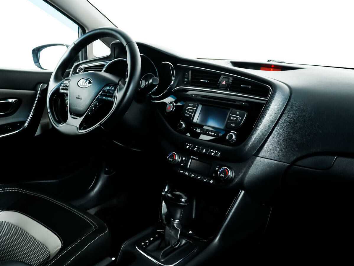 Б/У Киа Сид 2015 года. Фото: #8