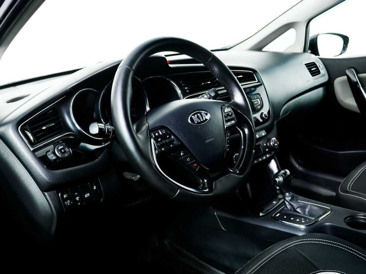 Б/У Киа Сид 2015 года. Фото: #12