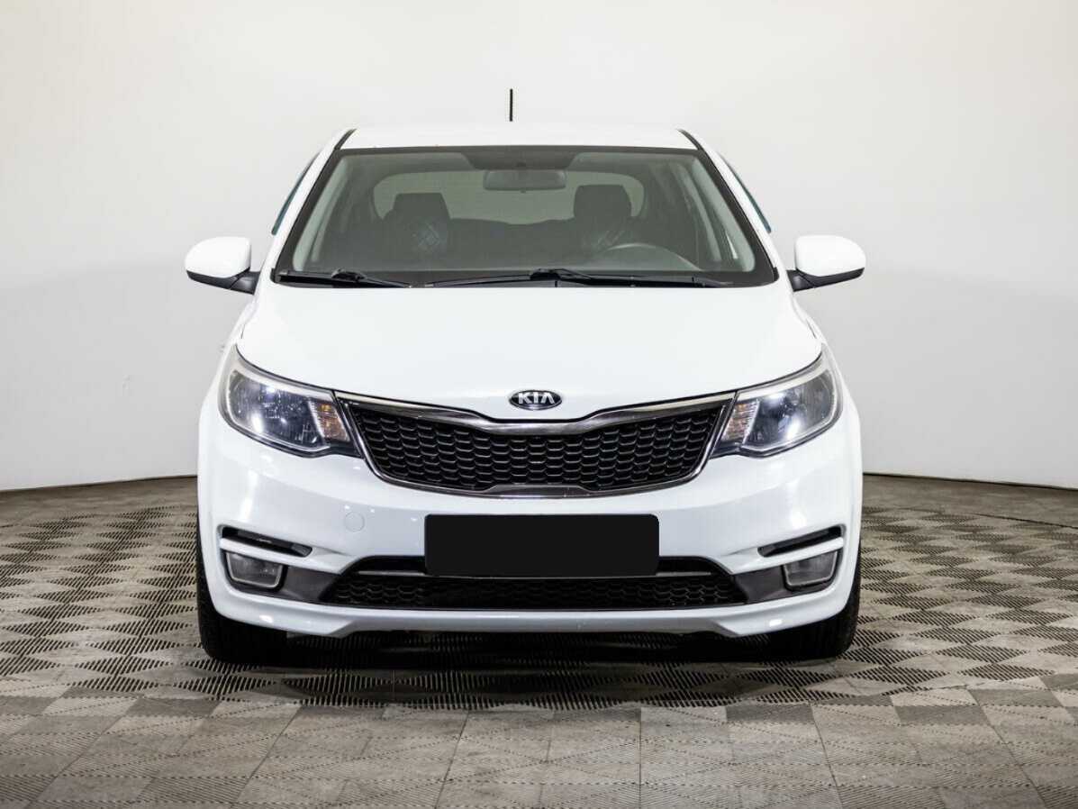 Б/У Киа Рио 2017 года. Фото: #1