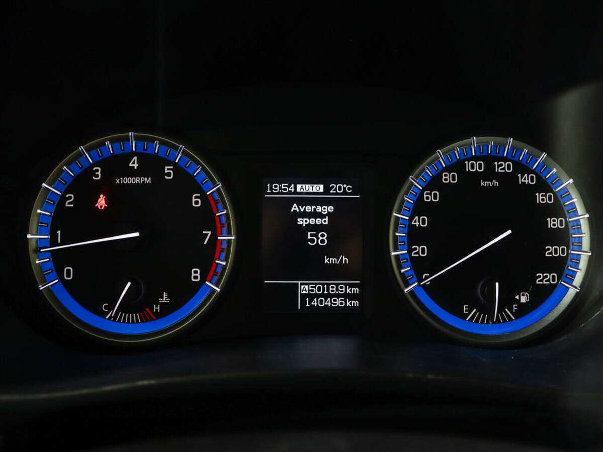 Б/У Сузуки С-Икс4 2014 года. Фото: #10