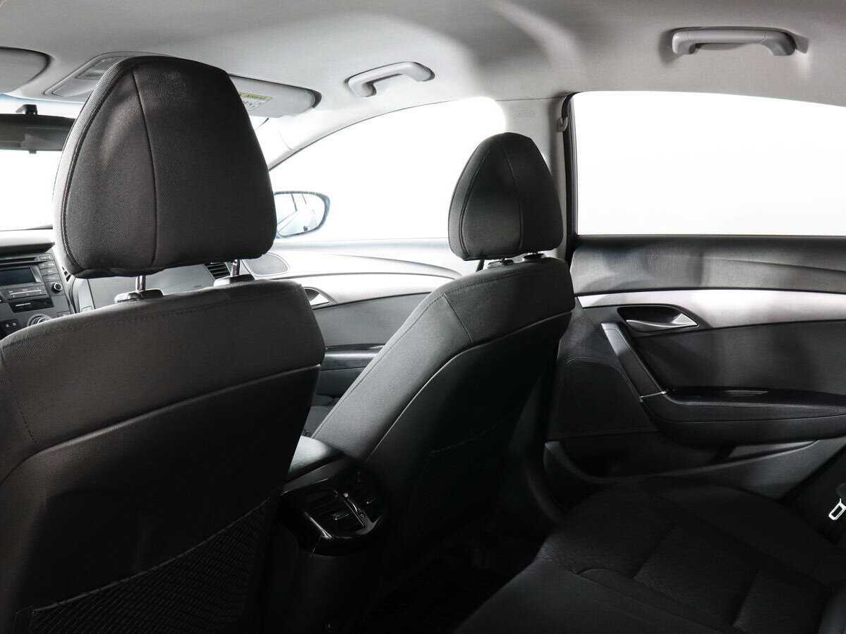 Б/У Хендай ай40 2015 года. Фото: #11