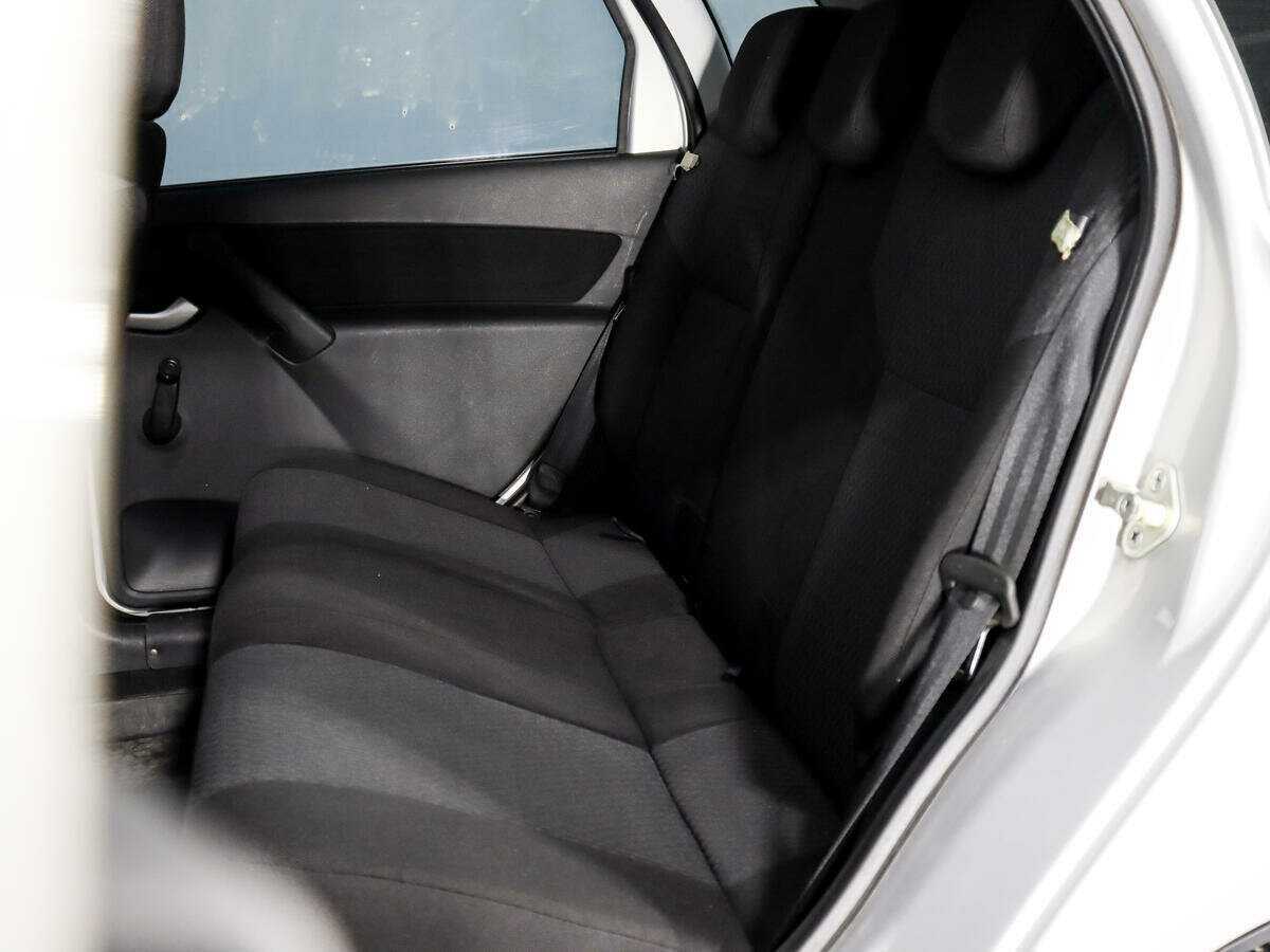 Б/У Лада (ВАЗ) Калина 2015 года. Фото: #9