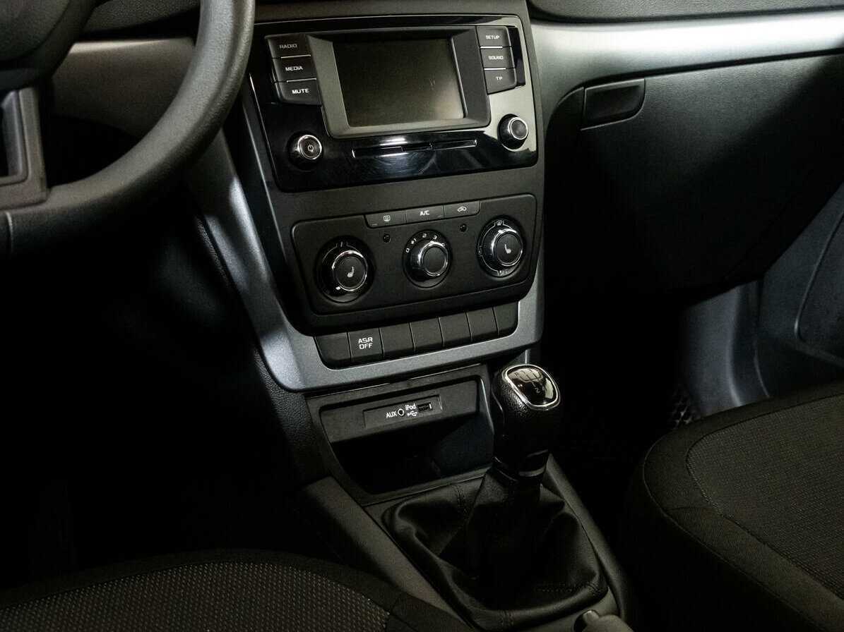 Б/У Шкода Йети 2017 года. Фото: #11