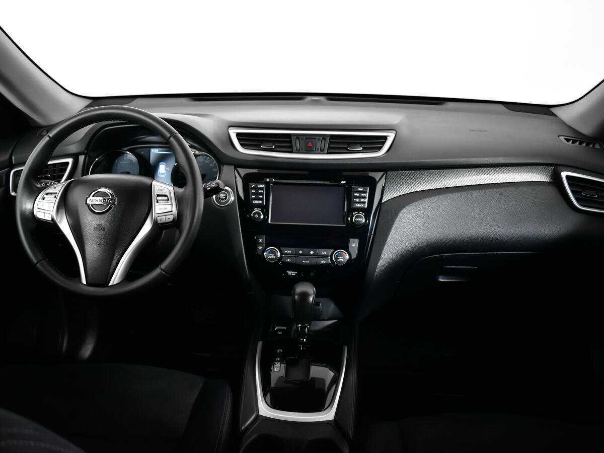 Б/У Ниссан Икс-Трейл 2017 года. Фото: #9