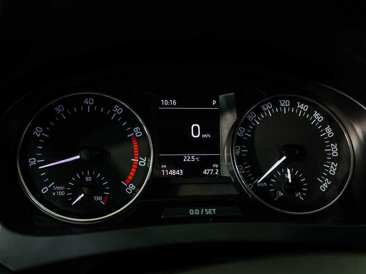 Б/У Шкода Рапид 2017 года. Фото: #17