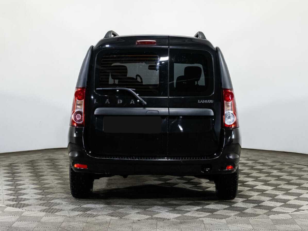 Б/У Лада (ВАЗ) Ларгус 2021 года. Фото: #4