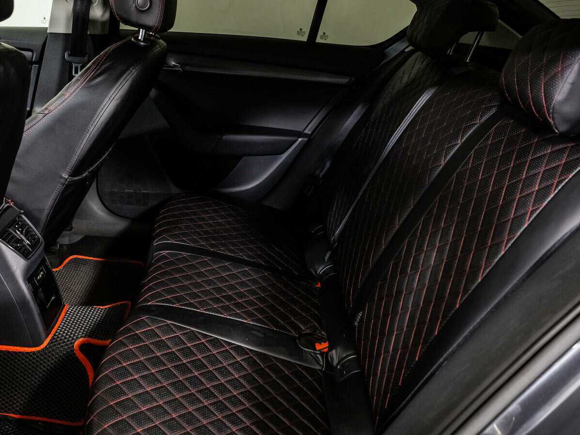 Б/У Шкода Октавия 2017 года. Фото: #9