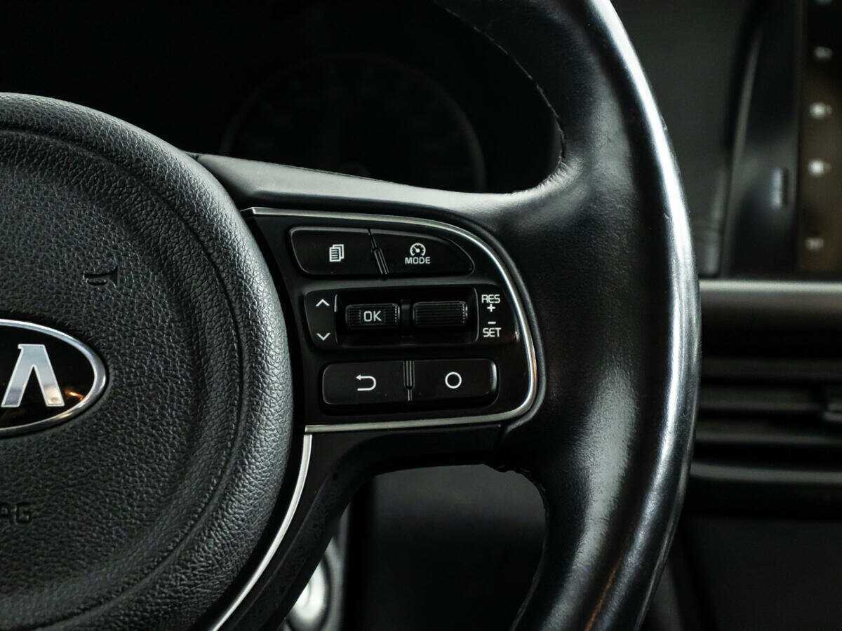 Б/У Киа Оптима 2017 года. Фото: #17