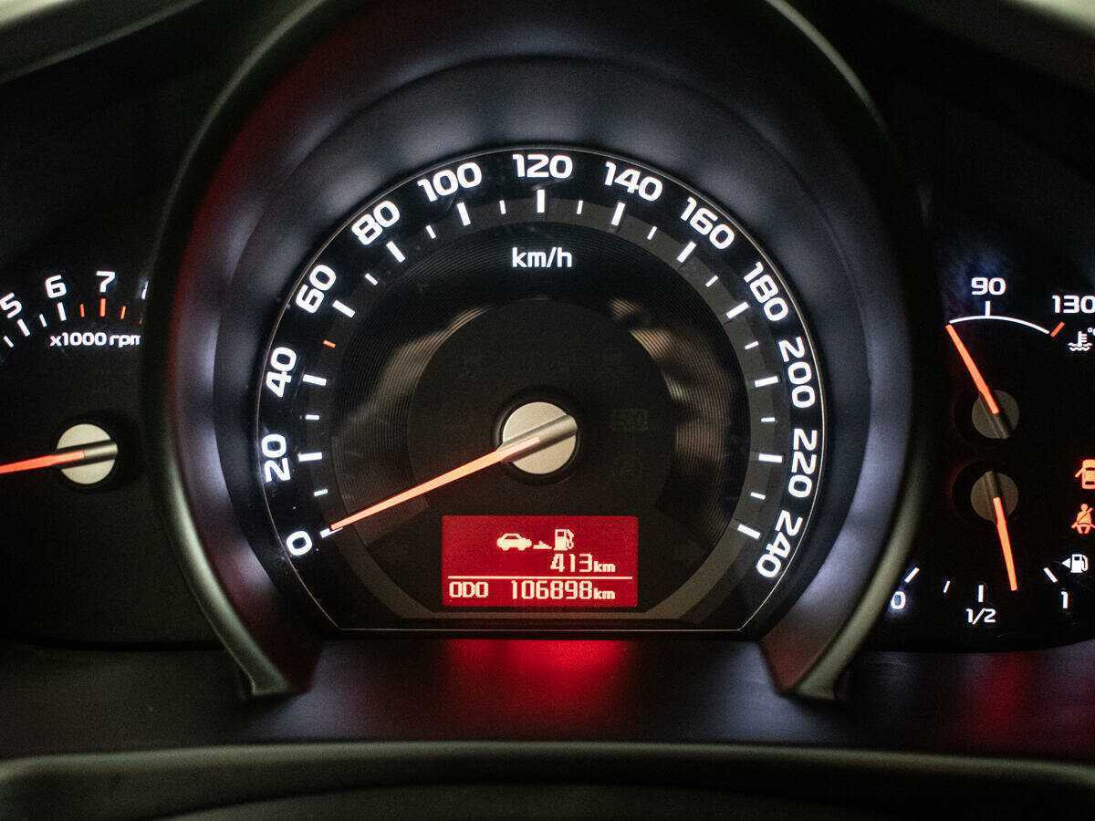 Б/У Киа Спортейдж 2015 года. Фото: #9