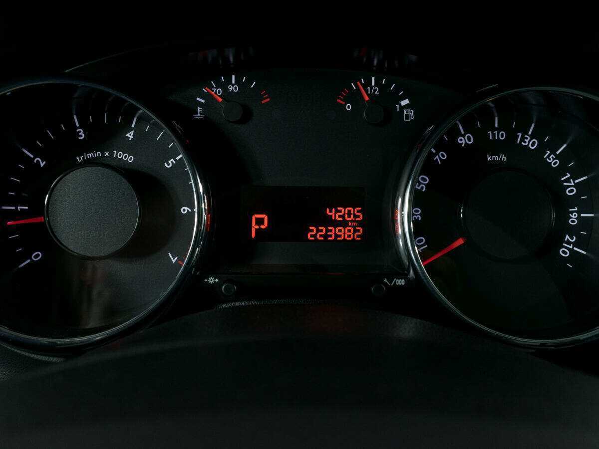 Б/У Пежо 3008 2012 года. Фото: #14