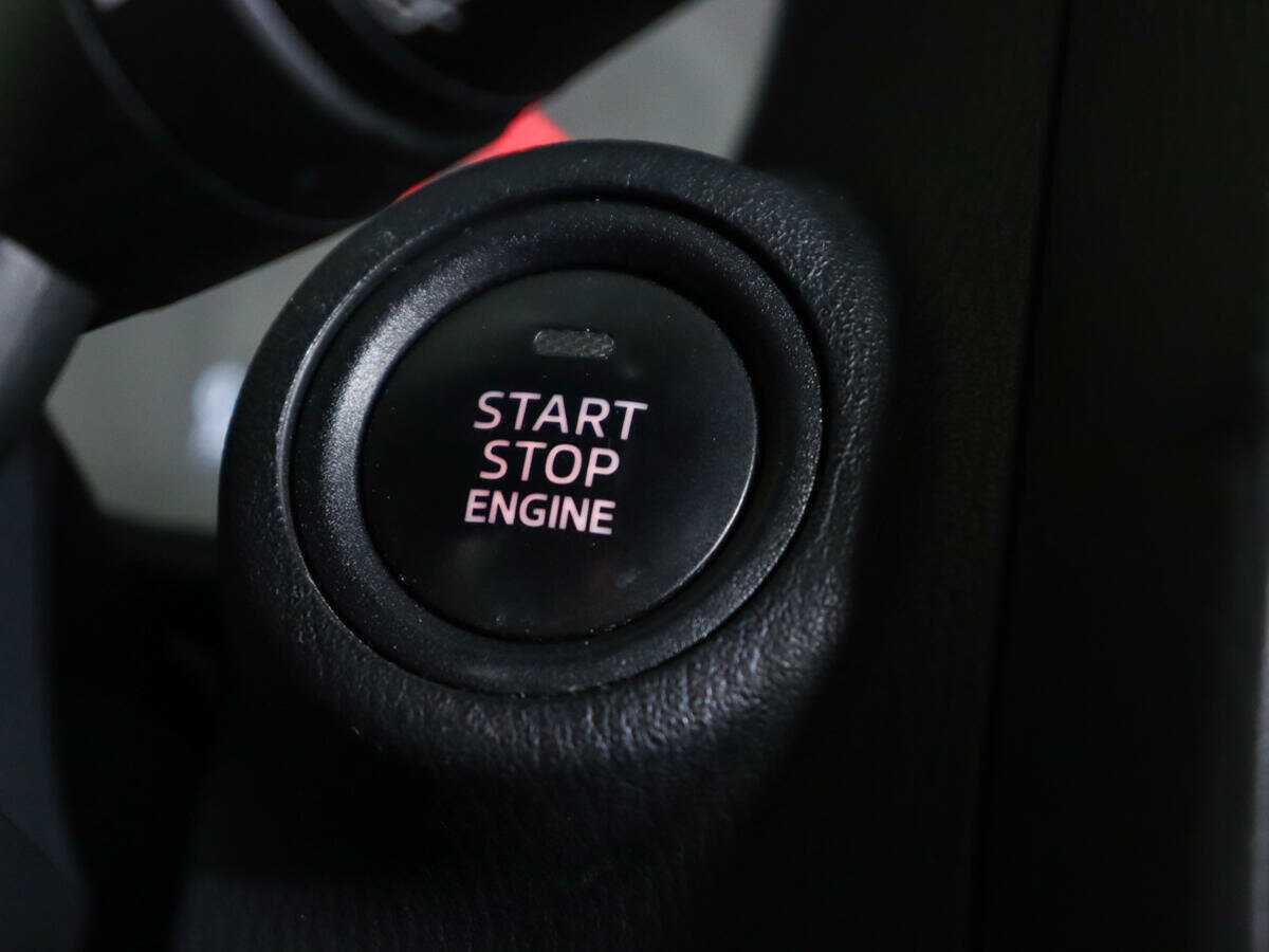 Б/У Мазда Ц-Икс-5 2013 года. Фото: #17