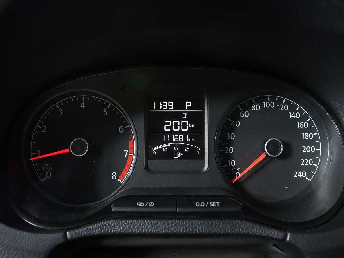 Б/У Фольксваген Поло 2016 года. Фото: #10