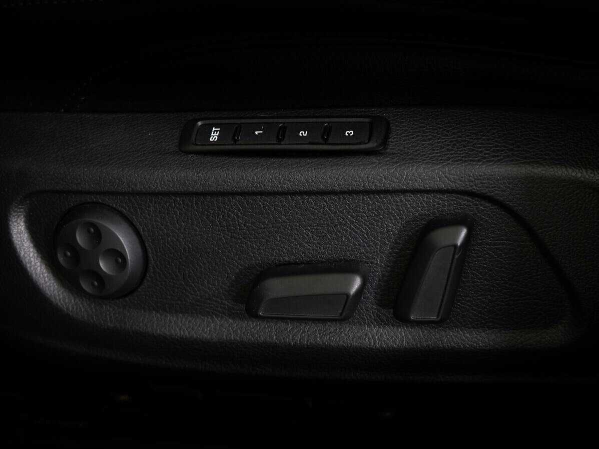 Б/У Фольксваген Пассат 2013 года. Фото: #12