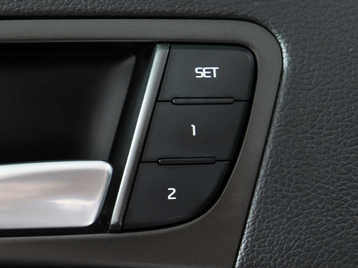 Б/У Киа Оптима 2015 года. Фото: #22