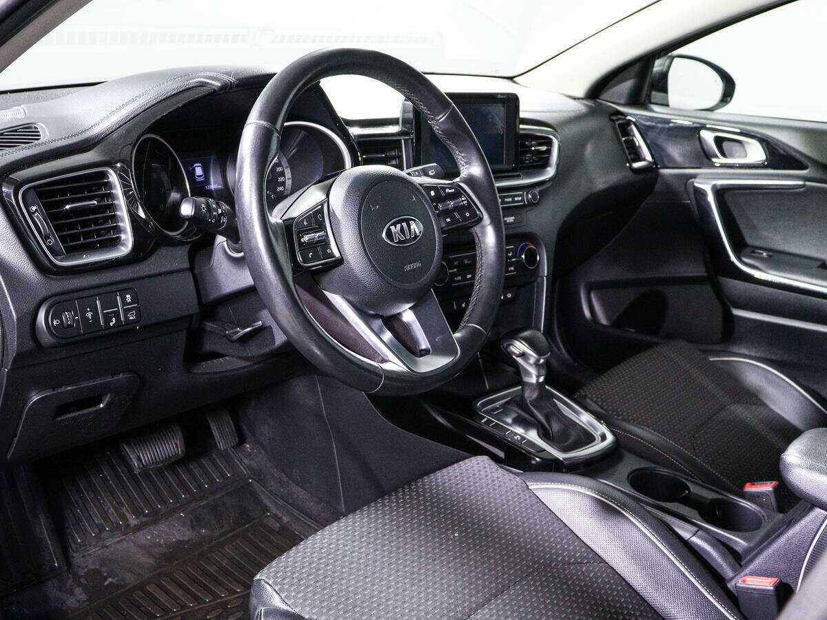 Б/У Киа Сид 2019 года. Фото: #11