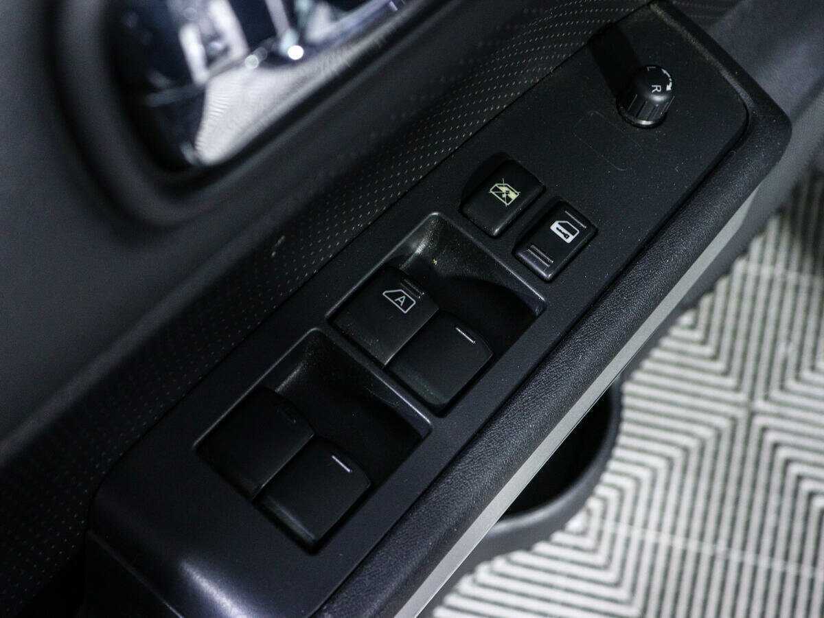 Б/У Ниссан Икс-Трейл 2013 года. Фото: #14