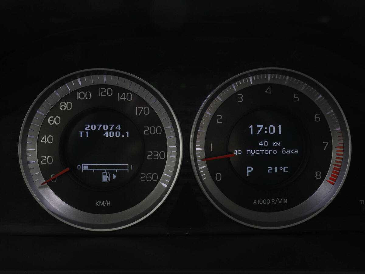 Б/У Вольво С60 2012 года. Фото: #10