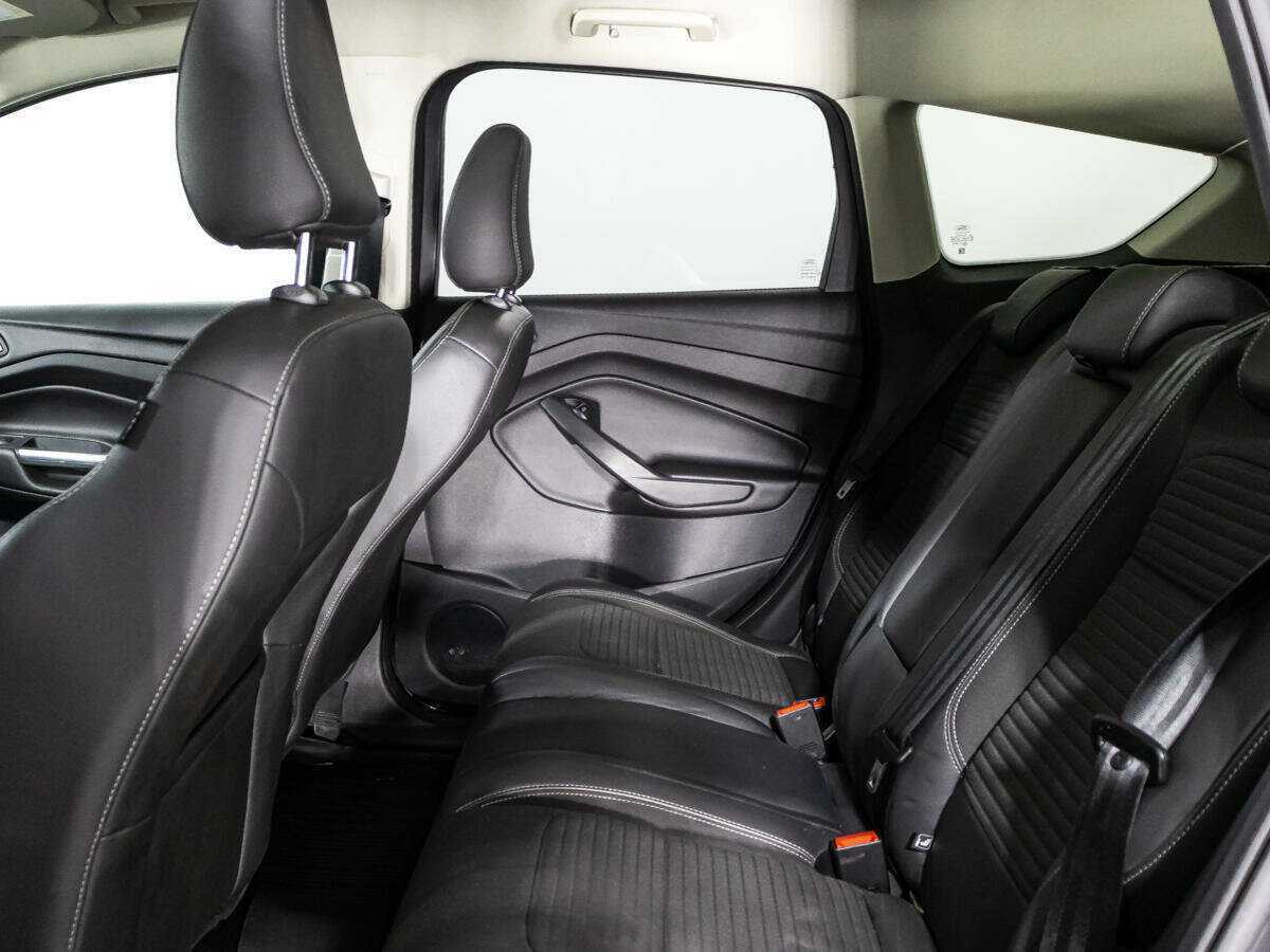 Б/У Форд Куга 2017 года. Фото: #9