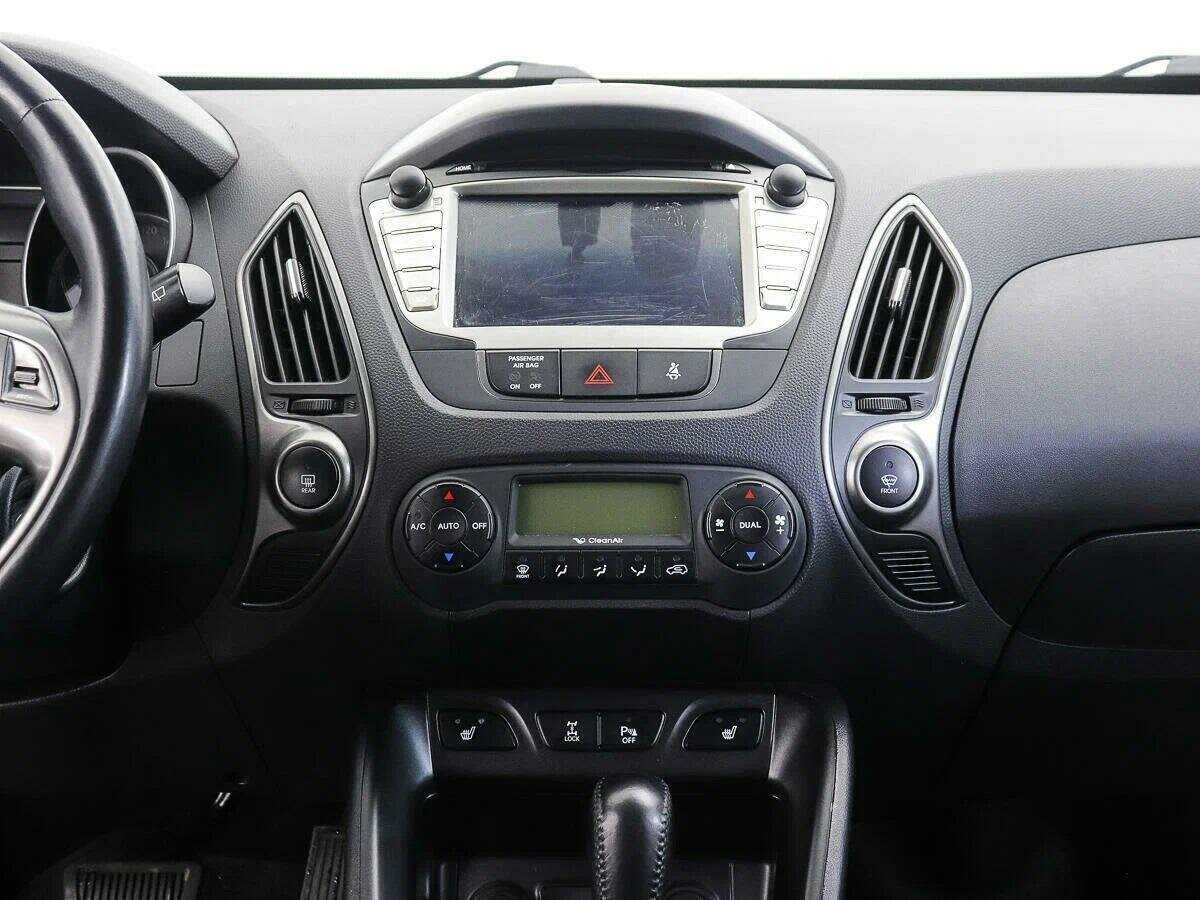 Б/У Хендай ай-икс35 2015 года. Фото: #13