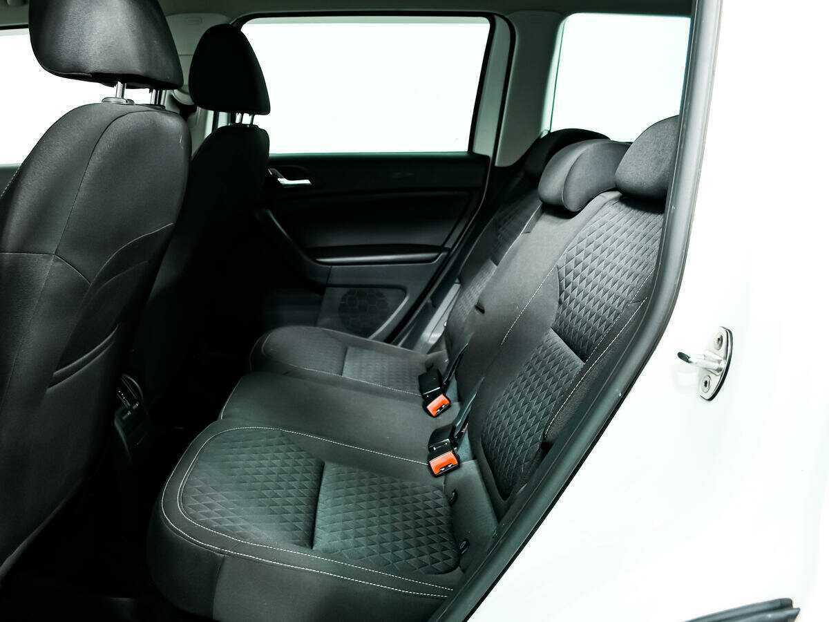 Б/У Шкода Йети 2016 года. Фото: #11