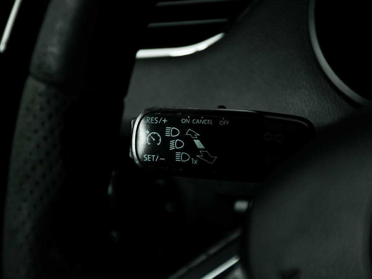 Б/У Шкода Октавия 2014 года. Фото: #14