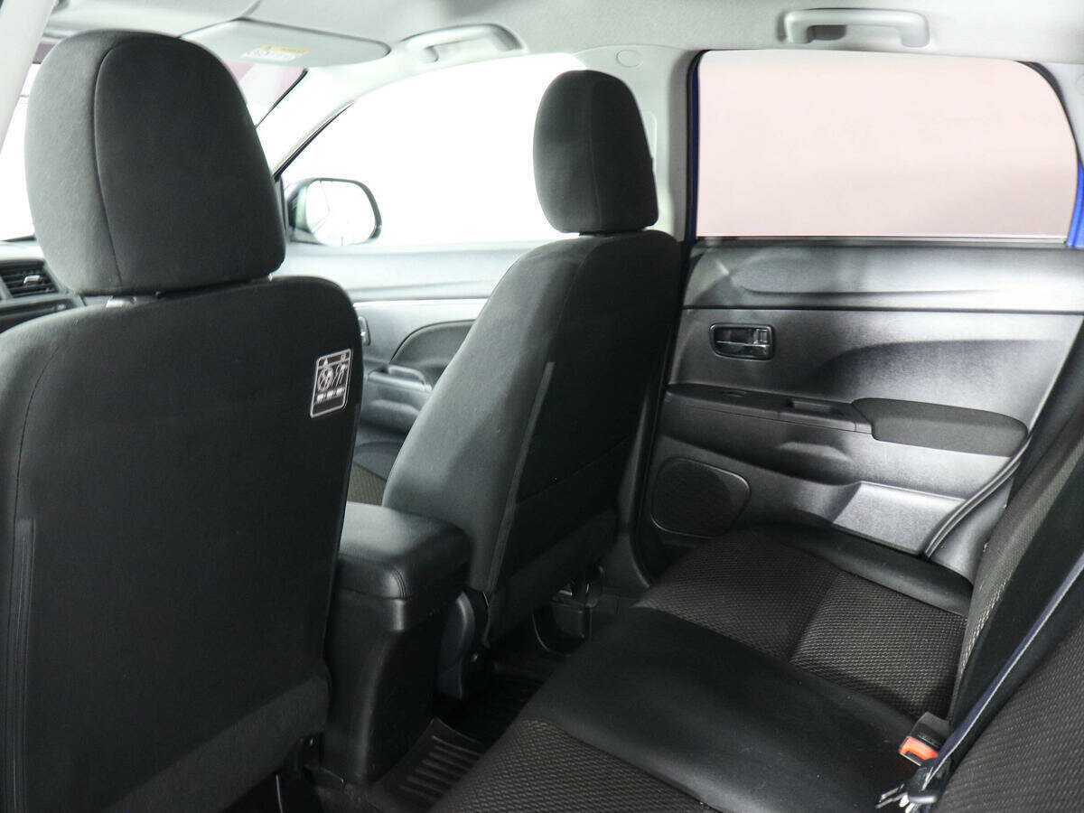 Б/У Митсубиши АС-Икс 2019 года. Фото: #11