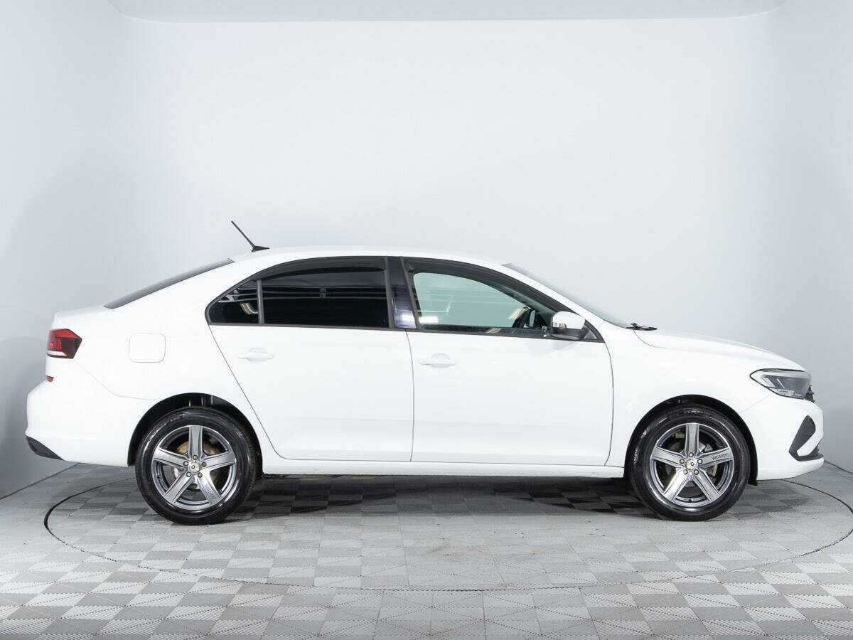 Б/У Фольксваген Поло 2020 года. Фото: #3