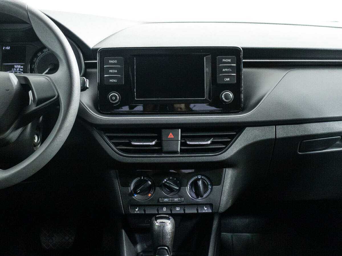 Б/У Шкода Рапид 2021 года. Фото: #13