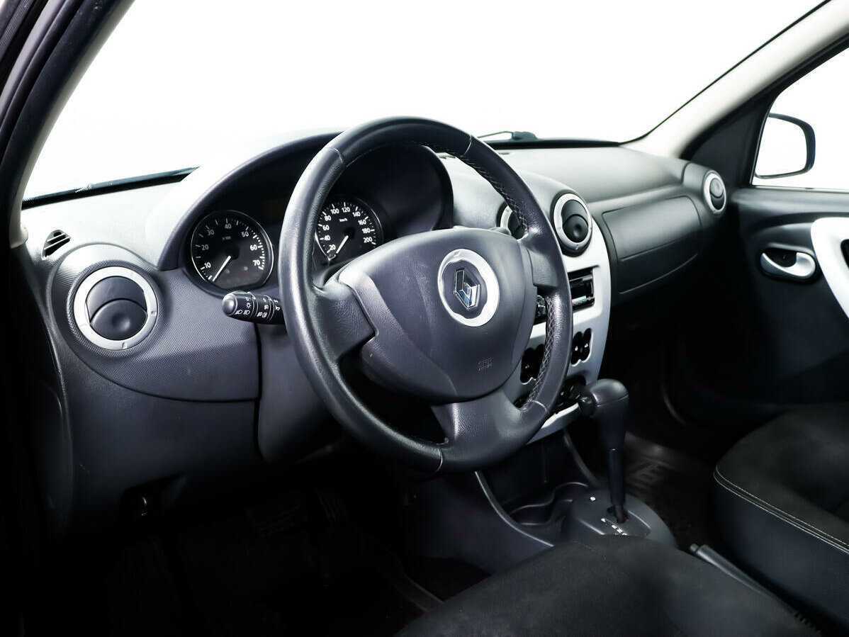 Б/У Рено Сандеро 2013 года. Фото: #12