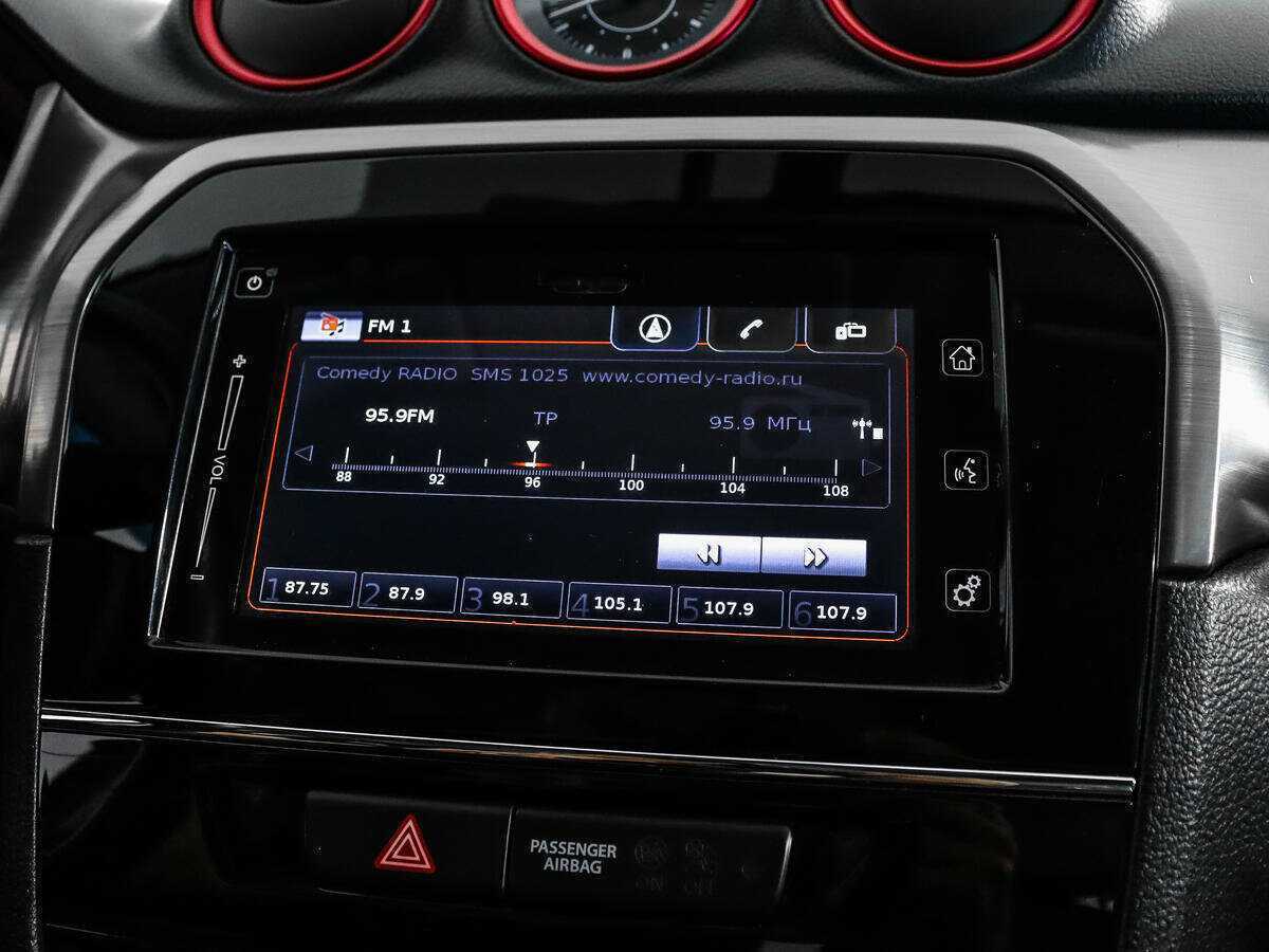 Б/У Сузуки Витара 2017 года. Фото: #13