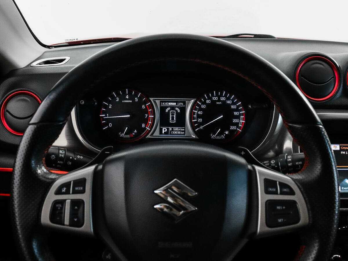 Б/У Сузуки Витара 2017 года. Фото: #14