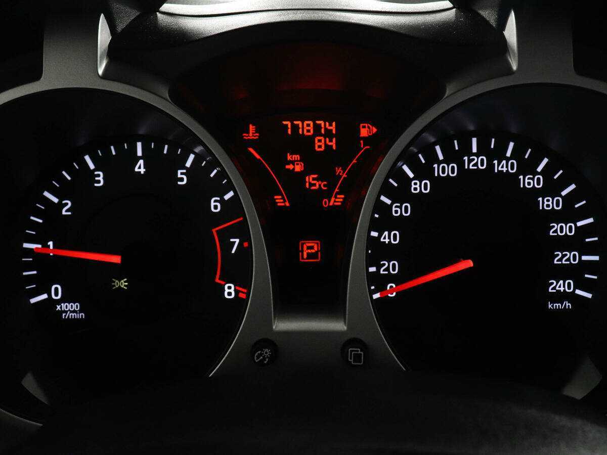 Б/У Ниссан Жук 2012 года. Фото: #10