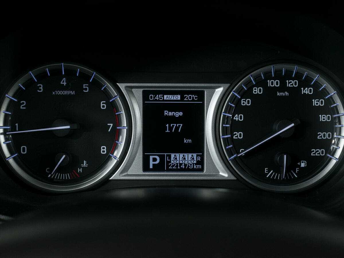 Б/У Сузуки Витара 2015 года. Фото: #11