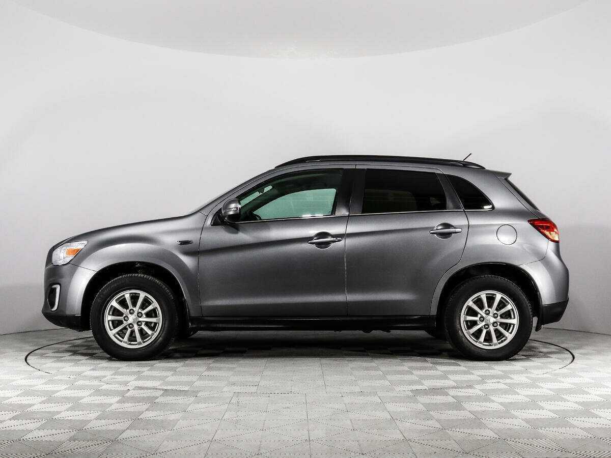 Б/У Митсубиши АС-Икс 2015 года. Фото: #6