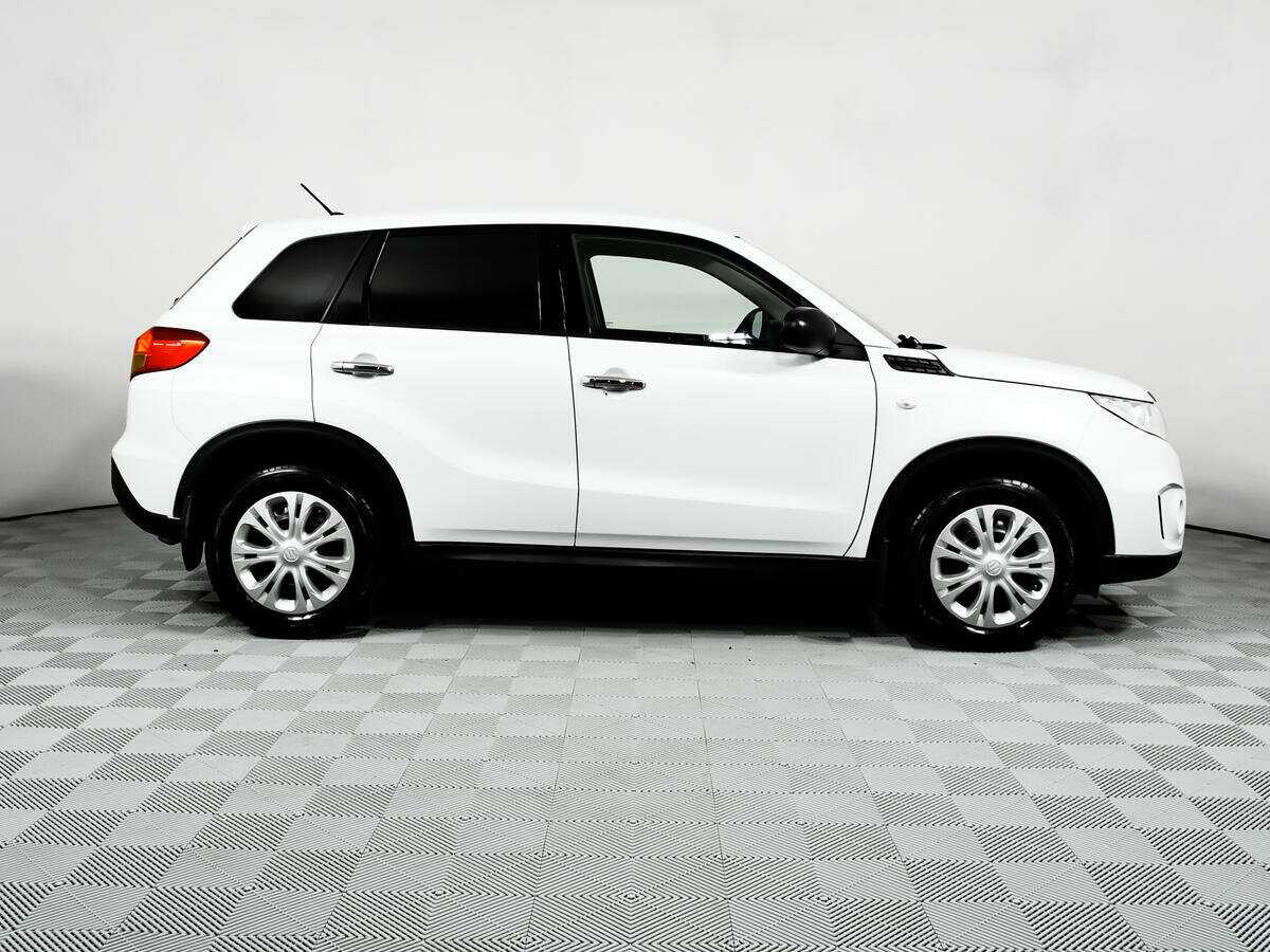 Б/У Сузуки Витара 2018 года. Фото: #3