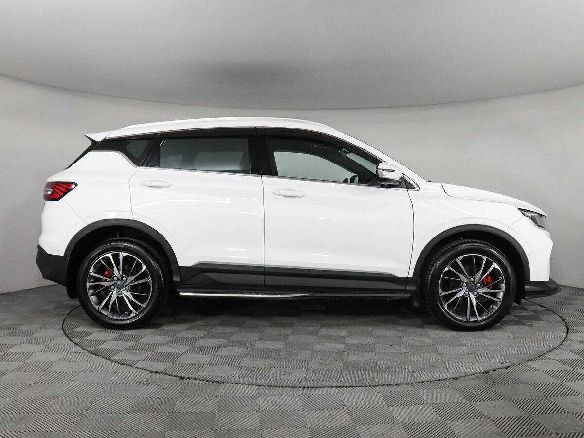 Б/У Джили Кулрэй 2022 года. Фото: #3