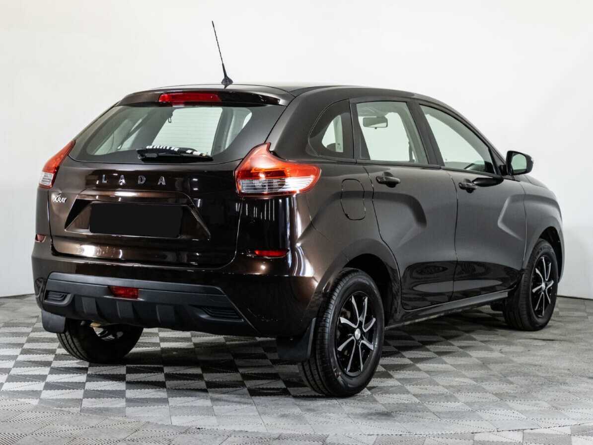 Б/У Лада (ВАЗ) ИКСРЭЙ 2017 года. Фото: #4