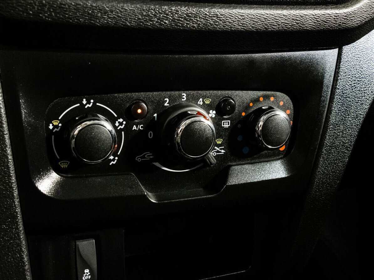 Б/У Лада (ВАЗ) ИКСРЭЙ 2017 года. Фото: #14