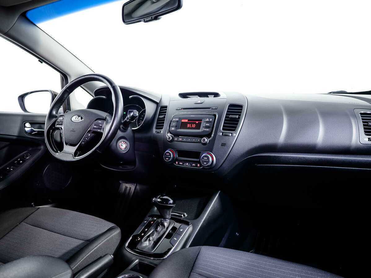 Б/У Киа Церато 2018 года. Фото: #7