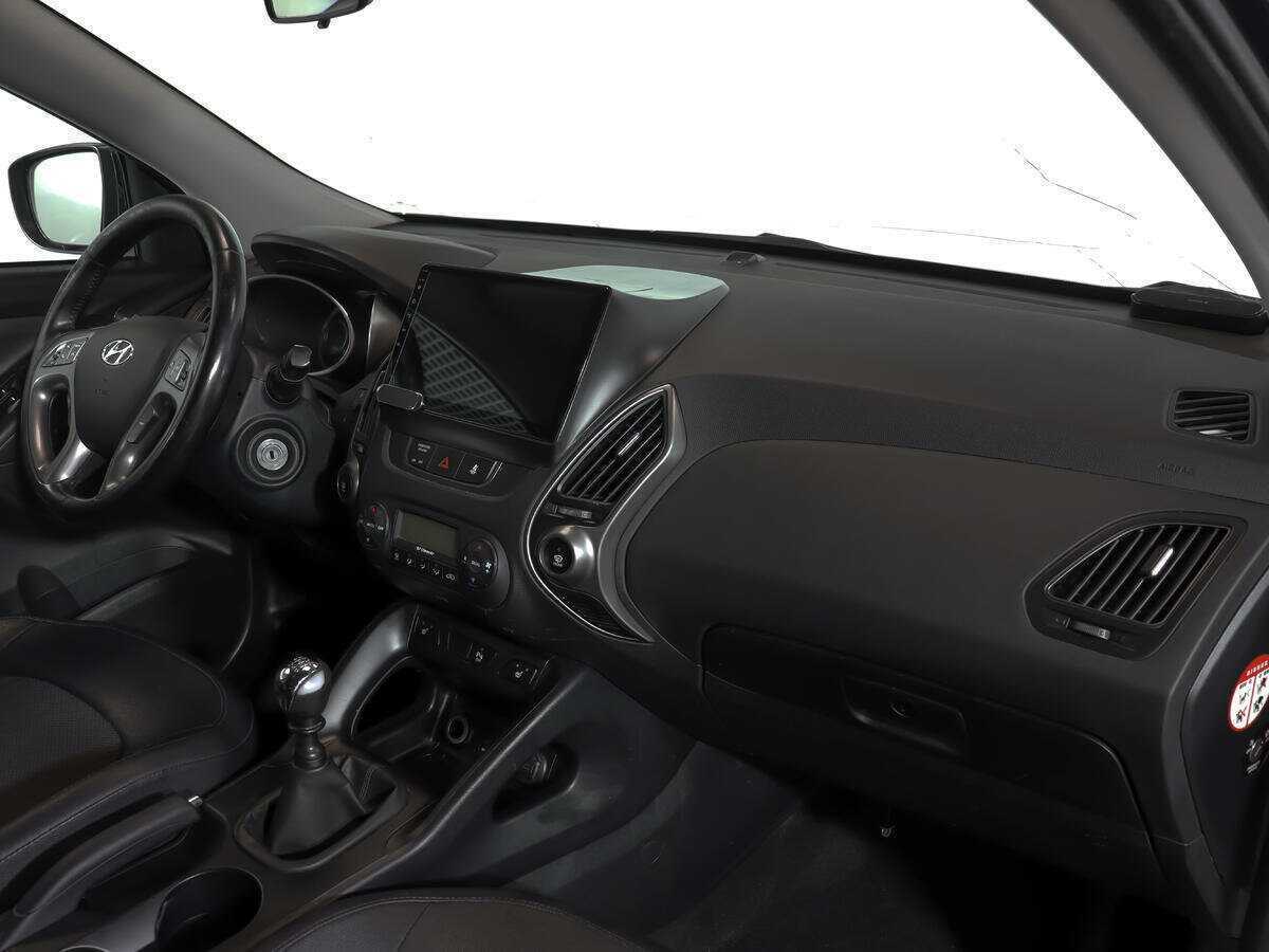 Б/У Хендай ай-икс35 2013 года. Фото: #7