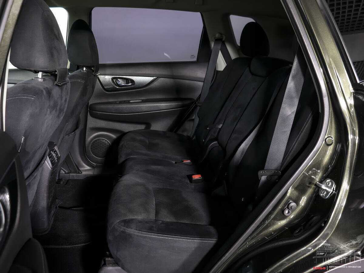 Б/У Ниссан Икс-Трейл 2015 года. Фото: #8