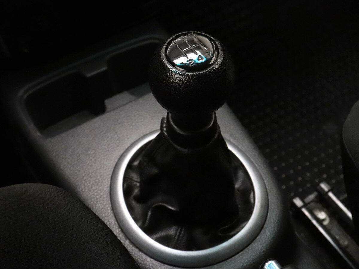 Б/У Сузуки С-Икс4 2012 года. Фото: #9