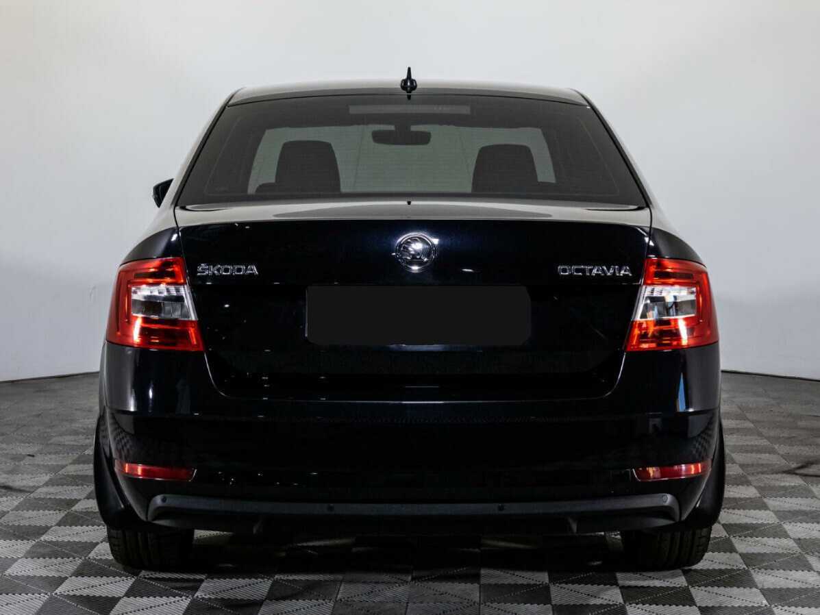 Б/У Шкода Октавия 2017 года. Фото: #5