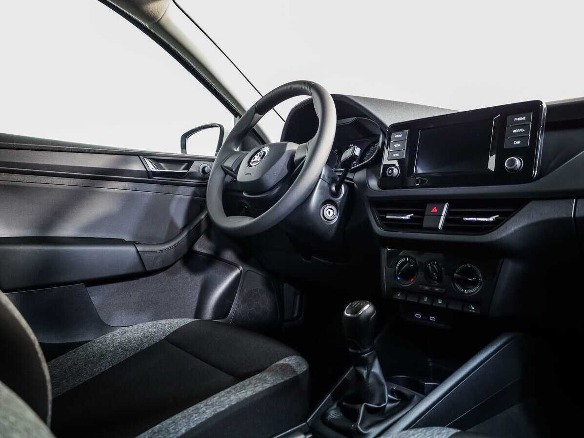 Б/У Шкода Рапид 2021 года. Фото: #7