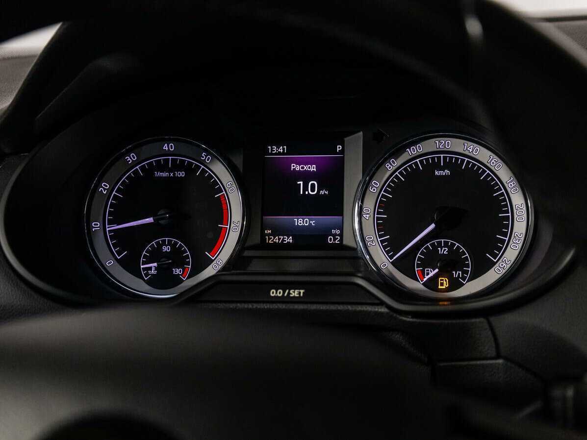 Б/У Шкода Октавия 2017 года. Фото: #10