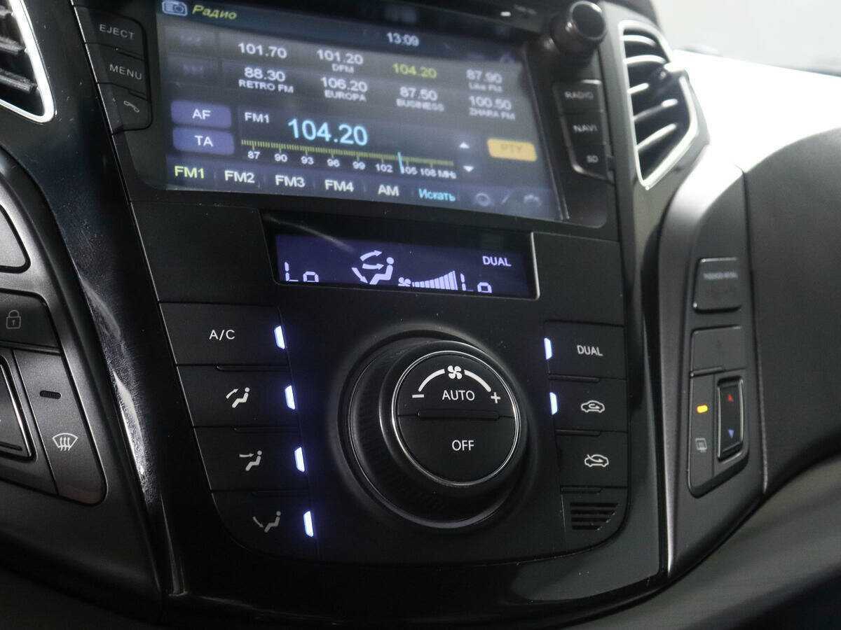 Б/У Хендай ай40 2013 года. Фото: #16