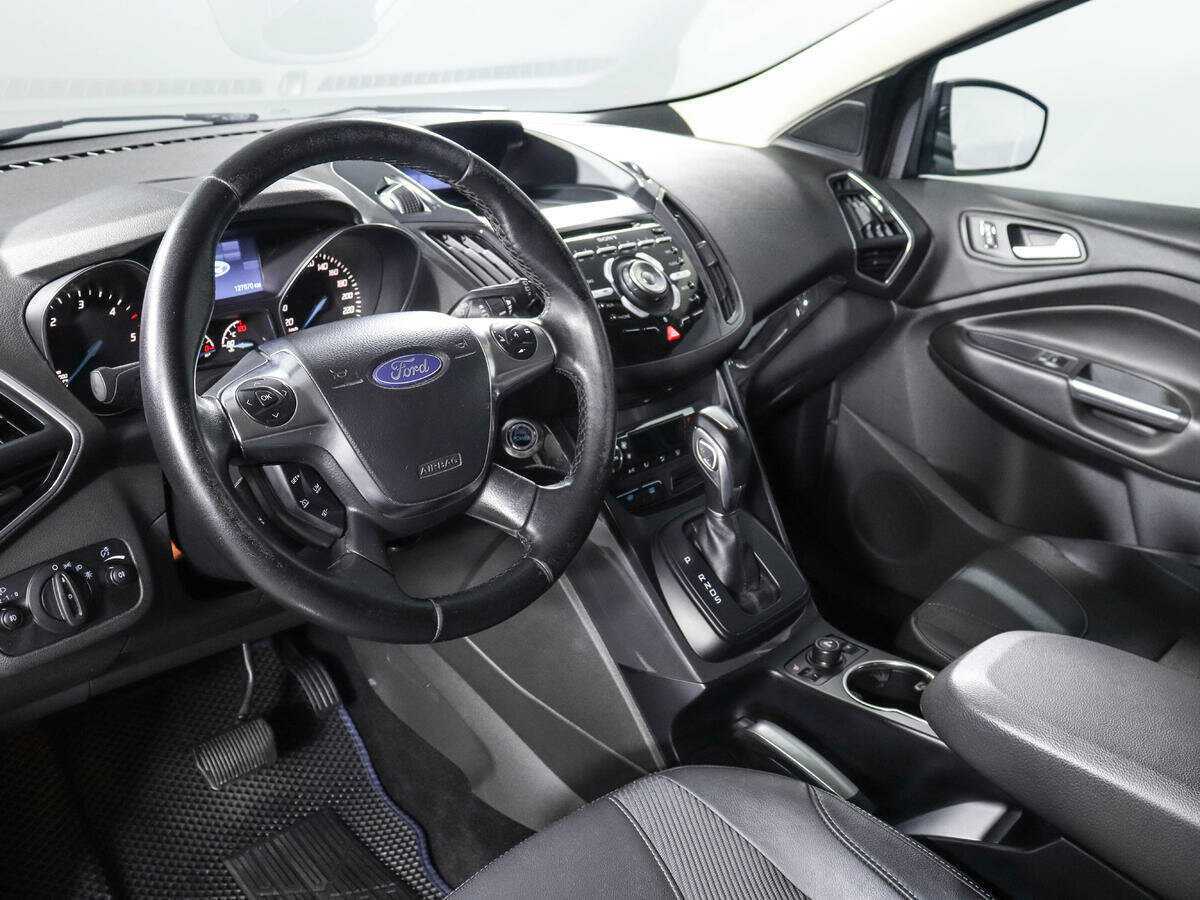 Б/У Форд Куга 2013 года. Фото: #13