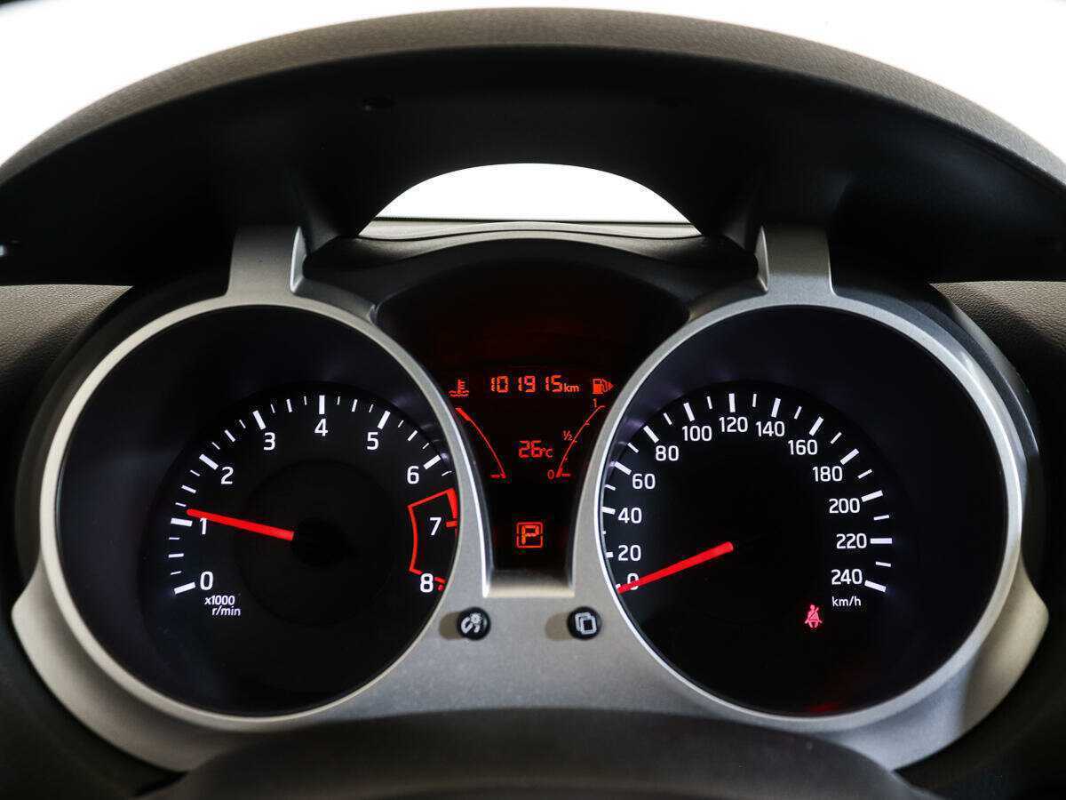 Б/У Ниссан Жук 2014 года. Фото: #9