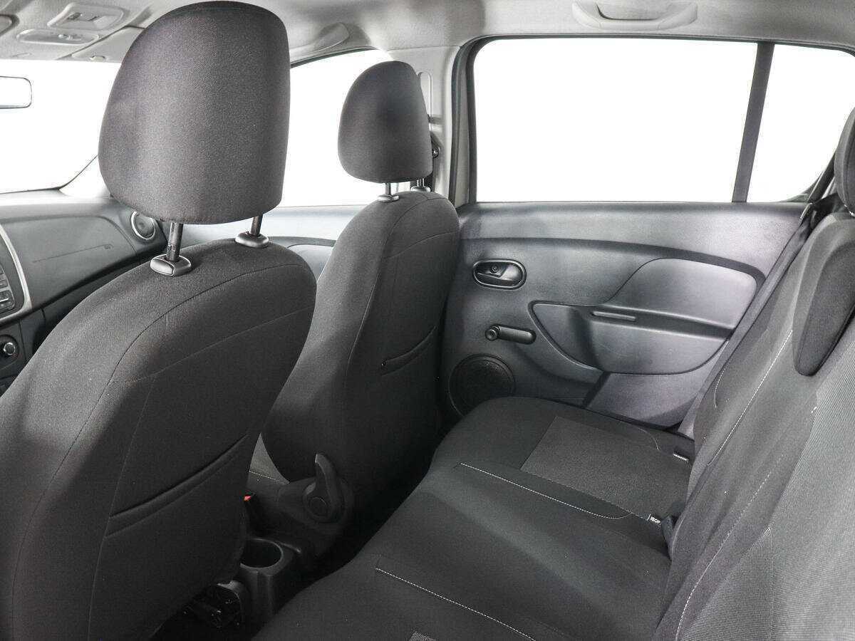 Б/У Рено Сандеро 2019 года. Фото: #11